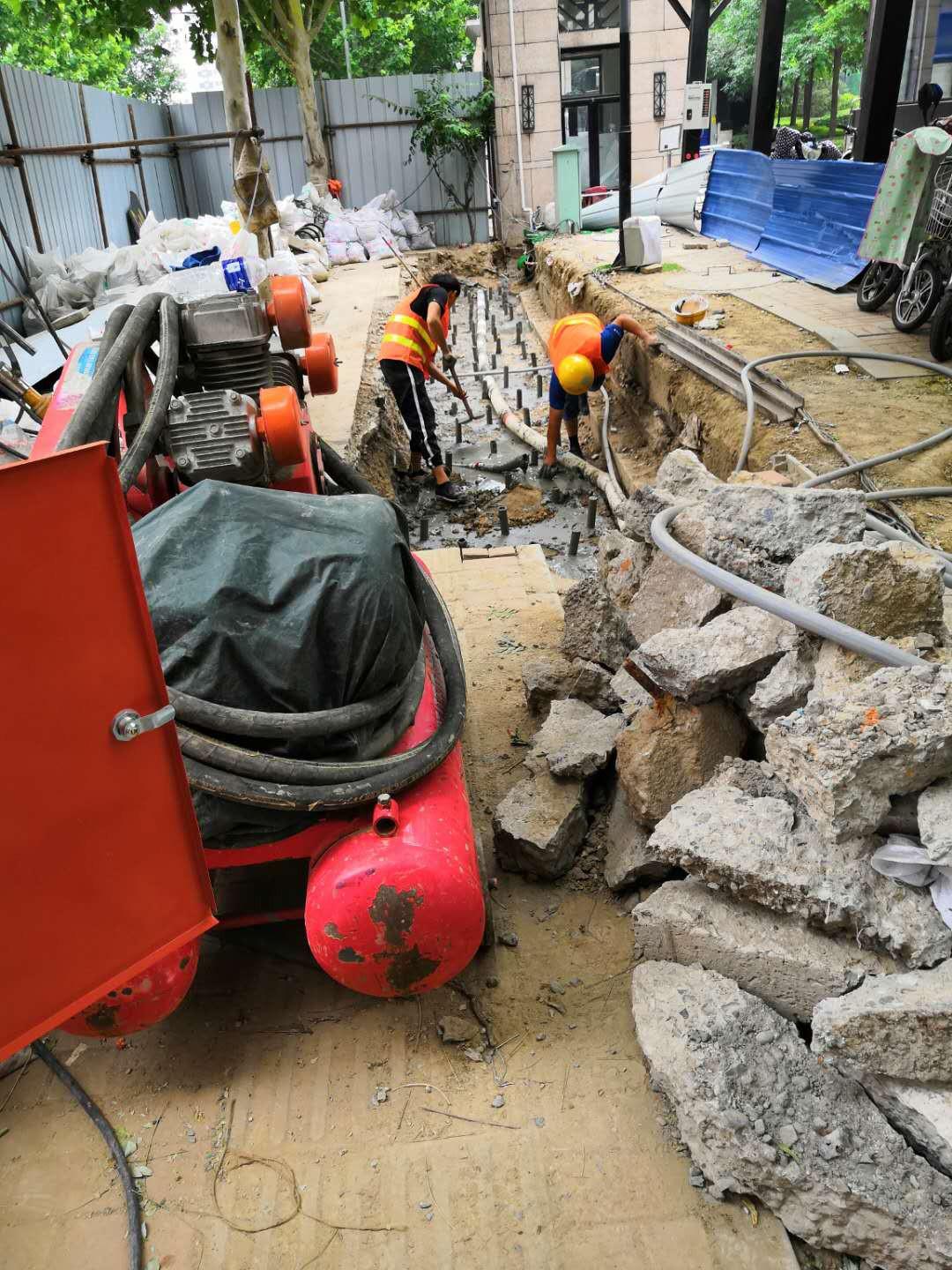 江西地基加固解决房子的地基下沉问题